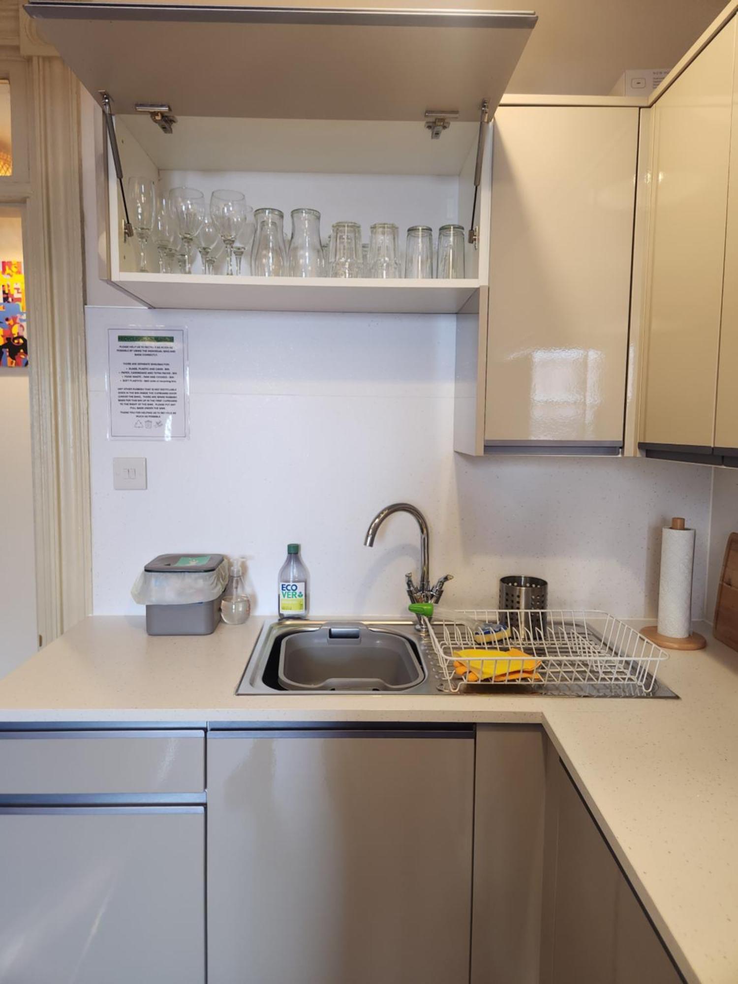 Central Gloucester Self-Catering Flat - A Hidden Gem Dış mekan fotoğraf